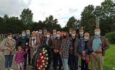 Посещение Невского мемориала «Журавли»