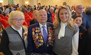 Вручение памятных медалей «В честь 75-летия победы в Великой Отечественной войне»